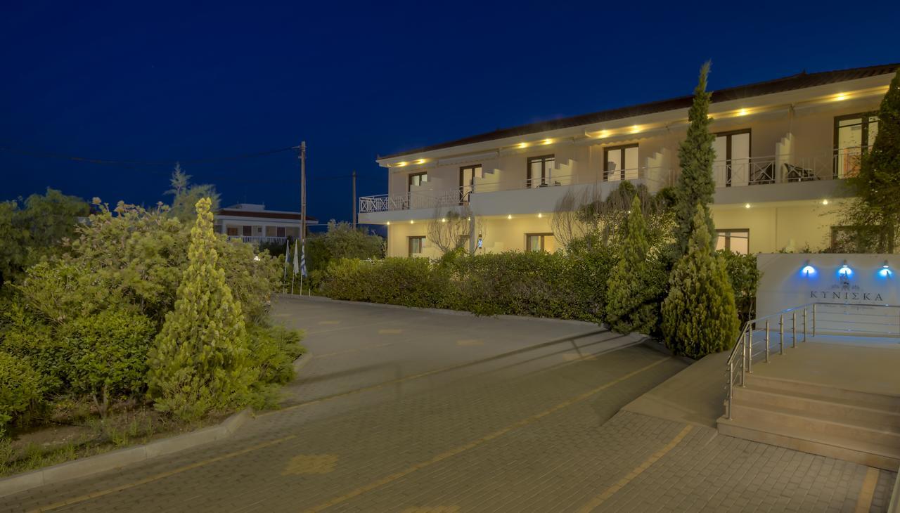 Kyniska Hotel Plytra Exterior photo